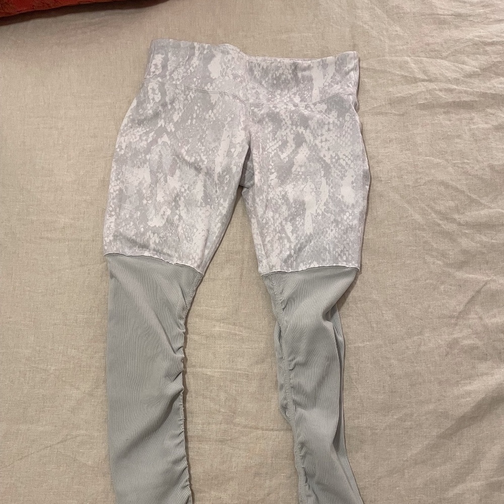 Alo Yoga Legging
